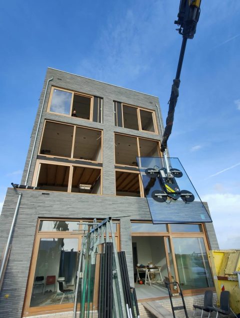 A99A27A4-7ECA-4F1D-8320-3360B0D6D14C